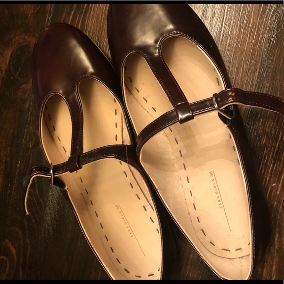 ZARA BURGUNDY MARY JANE FLATS ~ Size 6/36 - Picture 1 of 6